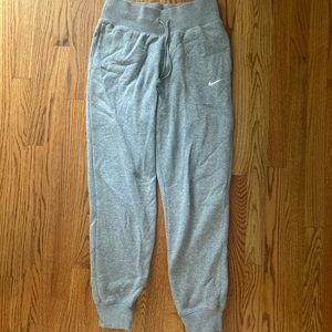Grey Mike sweatpants, super comfy, good condition